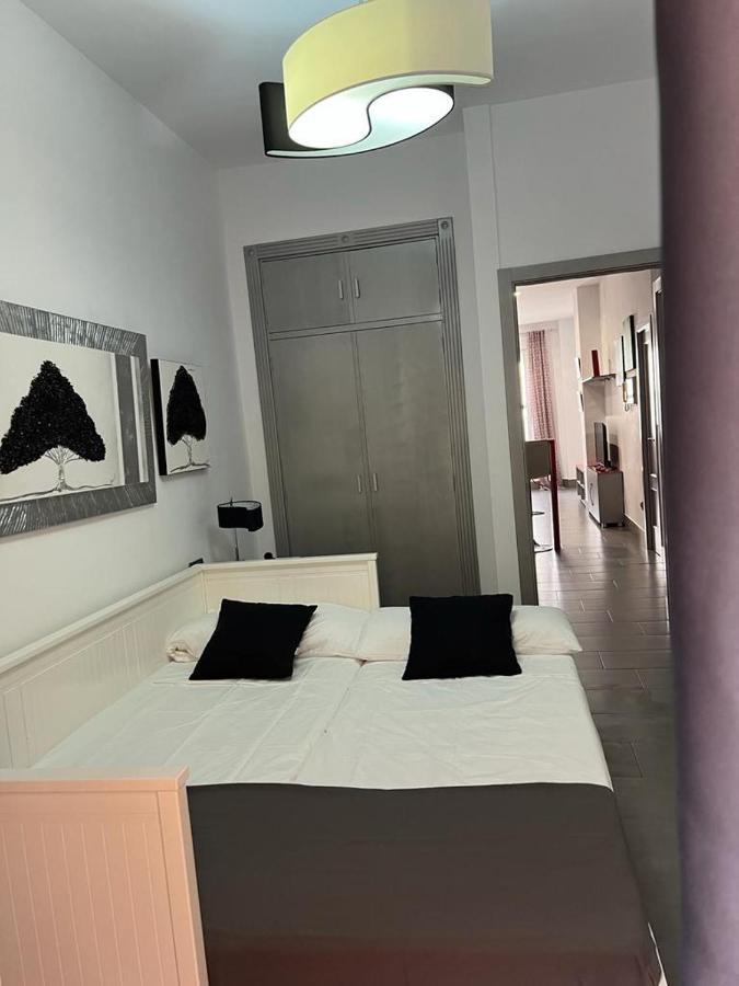 180 Home Un Sueno En El Corazon De Triana Voluntad Sevilla Kültér fotó