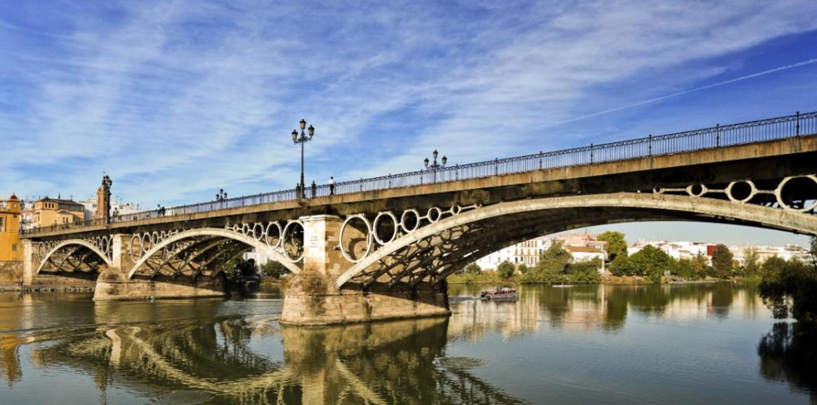 180 Home Un Sueno En El Corazon De Triana Voluntad Sevilla Kültér fotó